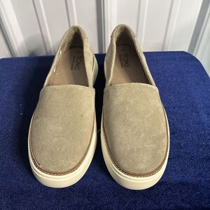 Tom’s Womens Kameron Slip On Sneakers In Drizzle Gray Suede Size 7 EUC